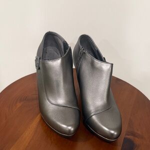 Life Stride Metallic Ankle Booties
